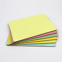 Tableau magnétique en plastique coloré effaçable à sec personnalisé mini A4 tableau blanc MDF avec mini tableau blanc coloré et collant