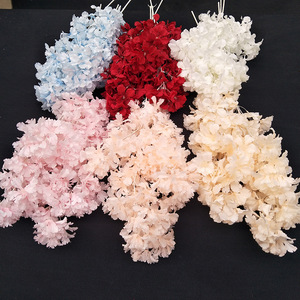 ดอกซากุระสีขาวไหมประดิษฐ์ ตกแต่งซุ้มงานแต่งงาน ตกแต่งบ้าน - Product Image 1