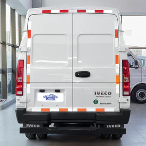 Precio al por mayor <span class=keywords><strong>Iveco</strong></span> Daily Van 2,5 T Motor diésel Gran capacidad de carga <span class=keywords><strong>Iveco</strong></span> Deyi Truck Car - Product Image 2