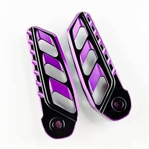 Repose-pieds arrière CNC Qiangye pour moto XMAX300, pédales pliables antidérapantes, pièces de modification - Product Image 1