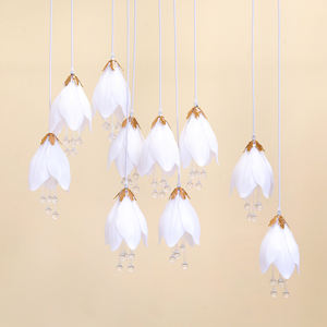 LT250022 Guirlande lumineuse à 10 têtes <span class=keywords><strong>magnolia</strong></span> pour plafond suspendu en acrylique en forme de fleur Guirlande lumineuse à LED pour événement, mariage, fête, décoration - Product Image 1