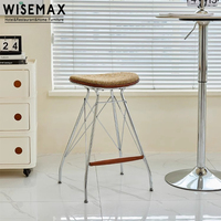 WISEMAX FURNITURE Tabouret de bar design vintage pour comptoir de cuisine Siège en bois massif en tissu Chaise haute de bar avec repose-pieds pour restaurant