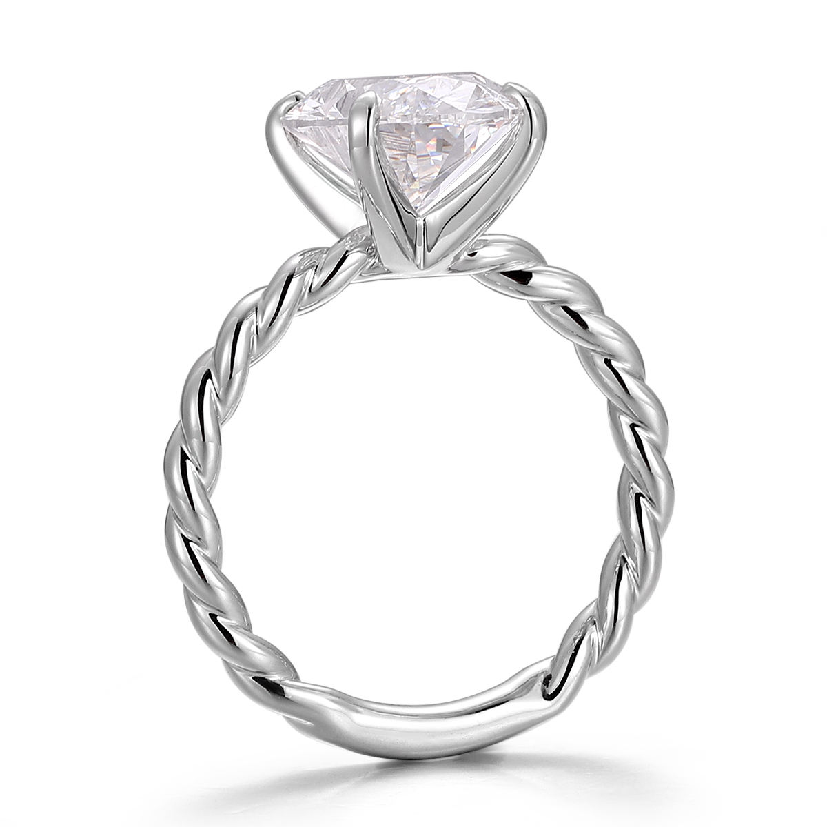 แหวนทองแท้ 14K ประดับเพชรแล็บ