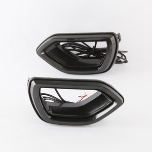 Cache de garniture de feux de jour à LED pour Open Pig Nose Lamp Charger15 2019 Warhorse Srt 68417504AA 68417505AA - Product Image 3