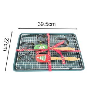 <span class=keywords><strong>Série</strong></span> saisonnière 0.6mm plaque de cuisson en acier au carbone ensemble d'ustensiles de cuisson antiadhésifs 8 pièces plaque à biscuits plateau de cuisson avec moule à biscuits - Product Image 2
