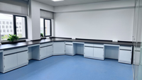 Banc de laboratoire en métal moderne en forme de L pour petite pièce avec armoire d'angle, table de laboratoire électronique antistatique avec étagères et prises