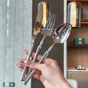 DF BC Fashion Nouveauté Spéciale – Couverts en Acier Inoxydable à Manche Martelé : Couteau de Table, Couteau à Steak, Fourchettes de Table, Fourchettes à Dessert – Personnalisables - Product Image 5