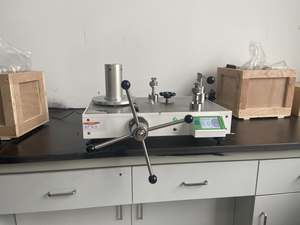 Hochdruck-Kolben-Druckmessgerät Totgewichts-Druckprüfer Manometer 160MPa 250Mpa - Product Image 2