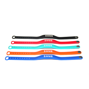 Özel Logo ayarlanabilir su geçirmez NTAG213 NTAG215 çip 13.56MHz programlanabilir spor silikon NFC ödeme RFID bilekliği - Product Image 5