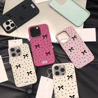 Coque de téléphone portable en cuir souple antichoc à pois noirs avec nœud pour iPhone 14 15 16 17 18 Pro Max