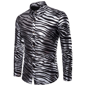 2020 di Modo dei Nuovi uomini della zebra a strisce stampa <span class=keywords><strong>camicia</strong></span> a maniche lunghe stampa a caldo degli uomini della <span class=keywords><strong>camicia</strong></span> - Product Image 1