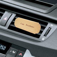 Diffuseur de parfum pour voiture en bois de cerisier de luxe longue durée avec clip de ventilation, parfum personnalisé et évaporation naturelle