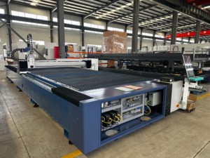Single Platform Fiber <b>Laser</b> Cutting Machine DS3015/4020/6020 1.5-40KW <b>Laser</b> Cypcut System - Product Image 4