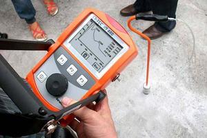 เครื่องตรวจจับก๊าซแบบพกพา SCHUTZ EX-TEC HS 680 / 660 / 650 / 610 สำหรับตรวจจับก๊าซเอทาน  คาร์บอนไดออกไซด์ ออกซิเจน และก๊าซไฮโดรเจนซัลไฟด์  พร้อมวิเคราะห์การรั่วไหลของก๊าซธรรมชาติ - Product Image 3