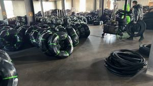 Pneu de vélo 12 / 14 / 16 / 18 / 20 / 22 / 24 / 26 / 27.5/29 pouces 700C pneu pleine grandeur <span class=keywords><strong>vtt</strong></span> vélo pliant <span class=keywords><strong>Slick</strong></span> solide Durable - Product Image 4