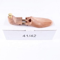 LM004C arbre à chaussures en bois de cèdre réglable à double tube naturel, vente en gros