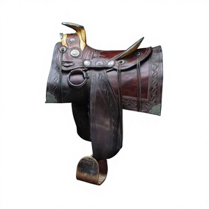 Selle de course anglaise en cuir véritable BS International NA94, artisanale, avec arbre en bois, durable, pour cheval, avec bride et boîte en acier inoxydable - Product Image 6