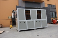 Máquina automática de corte y plegado de láminas de membrana doméstica