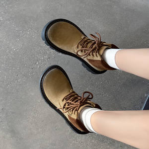 Chaussures élégantes à bout carré, simples, antidérapantes, imperméables, de couleur unie, rétro, décontractées, à talon moyen épais, à la mode, fabriquées à la main - Product Image 4