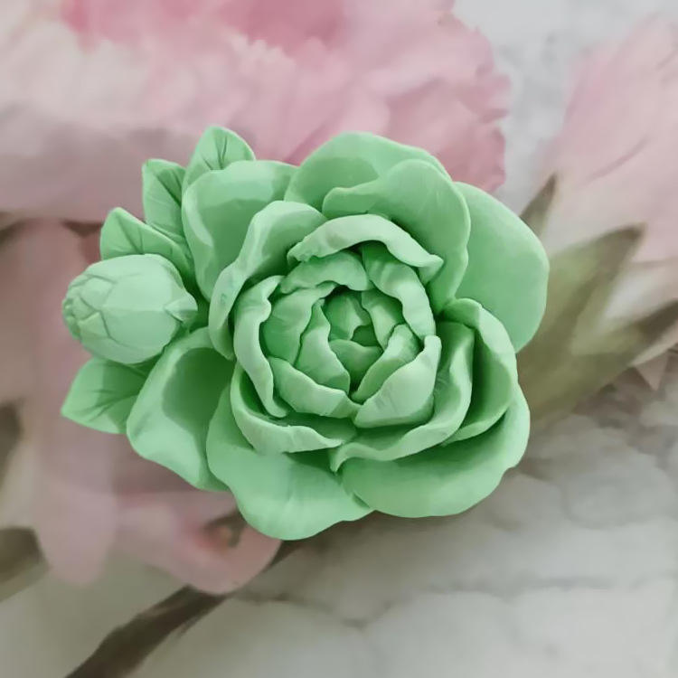 จัสมินสีเขียวเข้ม