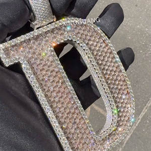 कस्टम कैपिटल लेटर डी पेंडेंट पास डायमंड टेस्ट रा मोइससानाइट 925 स्टर्लिंग सिल्वर पार्टी उपहार फैशन पेलेंट गहने - Product Image 4