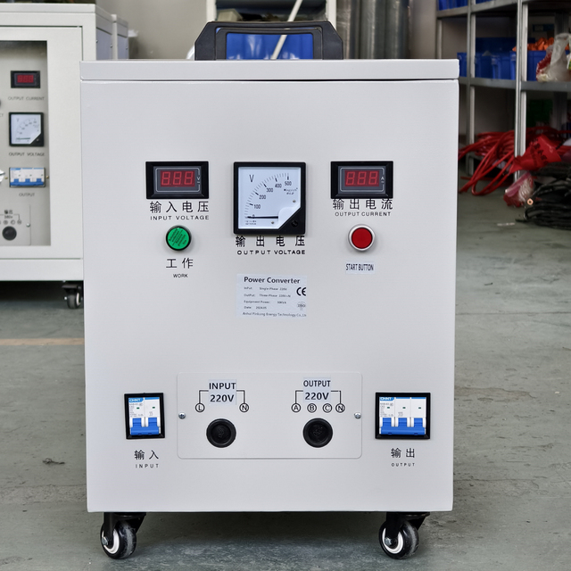 High Efficiency 2.2KW 3KW Single Phase 220V to 3 Phase 380V-600V Step up Transformer