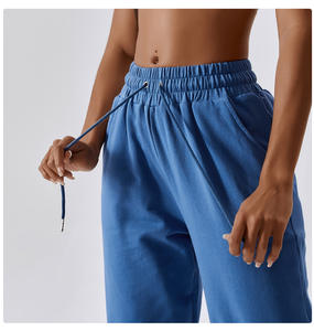 Pantalon cargo de sport ample pour femme, en toile élastique de haute qualité enduite de PU, avec cordon de serrage, idéal pour l'hiver, vente en gros - Product Image 6