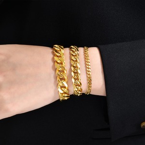 สร้อยข้อมือคิวบาแบบหนา สแตนเลสสตีลเคลือบ PVD ทอง 18K สำหรับผู้หญิง |   หลายขนาด |   กันน้ำ ป้องกันอาการแพ้ ไม่ซีดจาง - Product Image 5
