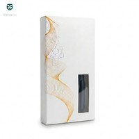 Boîte cadeau magnétique à fenêtre pour cosmétiques et articles de soin personnel, avec motif gaufré et compartiment pour stylo.