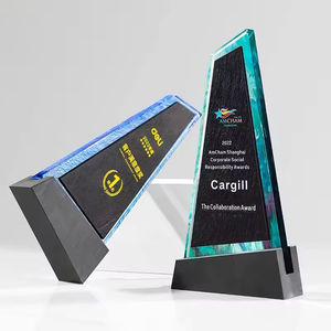 पुजियांग थोक खाली उच्च गुणवत्ता वाले संगमरमर क्रिस्टल ट्रॉफी रंगीन क्रिस्टल ट्रॉफी के लिए संगमरमर आधार - Product Image 2