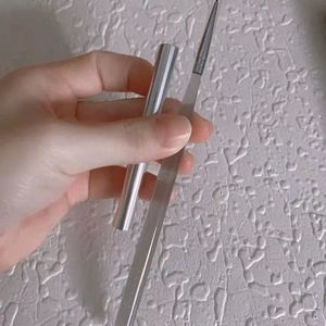 Lot de 8 pinceaux à ongles professionnels pour nail art, avec poils en nylon, pour liner long, acrylique, détails et dessin, pour manucure en salon - Product Image 4