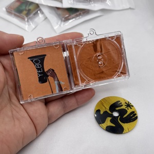 Llavero Personalizado con Diseño de Casete Vintage, Mini Álbum, CD, Canción, Regalo Musical, Llavero de Vinilo con Inducción - Product Image 5