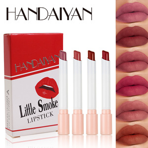 Coffret de 4 rouges à lèvres mats effet cigarette, longue tenue, résistant à l'eau, tube fin, couleurs nude et rouge, maquillage végétalien, cadeau - Product Image 1