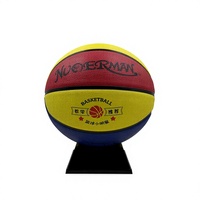 Ballon de basketball en caoutchouc taille 7 avec logo – Ballon d'entraînement intérieur écologique et durable, design léger