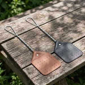 Raquette anti-moustiques en cuir PU à long manche – Design moderne et portable pour cadeaux de bienvenue, Tue-moustiques domestique - Product Image 1