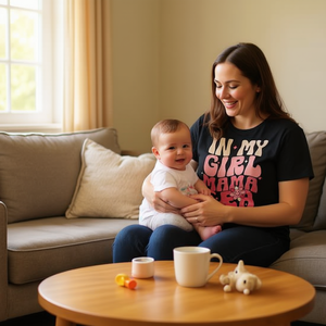 Camiseta In My Girl Mama Era Mom para nuevas mamás, regalo del día de la madre - Product Image 3