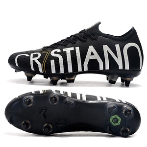 <span class=keywords><strong>Scarpe</strong></span> <span class=keywords><strong>da</strong></span> Calcio CR7 di Alta Qualità per Uomo, Modello Classico XII a Caviglia Bassa, per Allenamento all'Aperto - Product Image 1