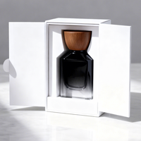 Prix d'usine – Flacon de parfum vide en verre transparent personnalisé pour homme, 50 ml/100 ml, avec pompe pulvérisatrice, boîte de luxe carrée, bouchon doré, sérigraphie