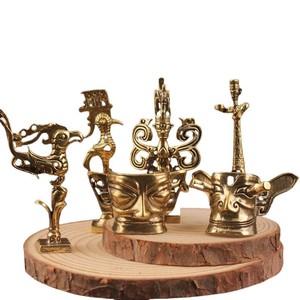 Adorno de Latón Sanxingdui, 4 Piezas, Decoración de Mesa para el Hogar, Forma de Animal, Diseño Tradicional - Product Image 5
