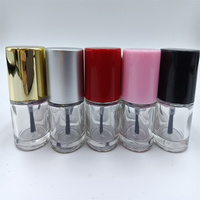 Vente en gros de flacons d'huile à ongles en verre de 15 ml avec logo personnalisé, bouchon à pinceau, impression sérigraphique pour salon de manucure