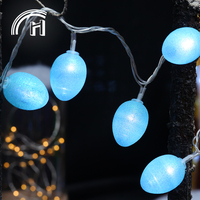 Lampe suspendue à led en forme d'oeuf pour la maison en plein air de couleur personnalisée