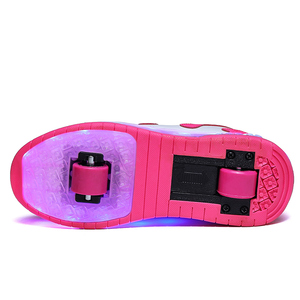 Zapatillas LED de patines de un solo rodillo unisex para paseo nocturno con logotipo personalizado, zapatillas de patinaje sobre ruedas intermitentes para niños y niñas - Product Image 4