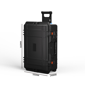 Station d'alimentation solaire portable 5000W avec LED intégrée à intensité variable et sorties AC/DC/USB PD pour le camping et les situations d'urgence - Product Image 5