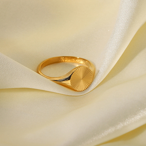 Highly Polished 18K Gold Plated Stainless Steel Finger Rings <strong>Sunshine</strong> Round Shape Jewelry for Women and Girls Fashionable <strong>Gift</strong> - Product Image 5