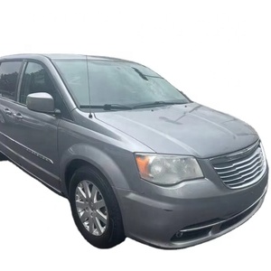 Venta al por mayor de minivans usadas 2015 de 4 puertas con volante a la izquierda, asientos de cuero, cámara trasera, control de crucero adaptativo y luces LED. - Product Image 1
