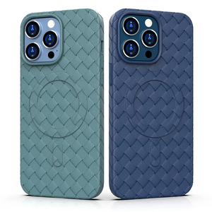 Venta al por mayor de lujo magnético suave TPU funda de teléfono para Iphone 15 14 13 <span class=keywords><strong>12</strong></span> Pro Max magnético TPU funda con cámara de protección - Product Image 4