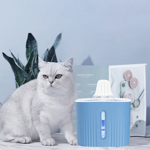 Sèche-cheveux pour animaux, Peigne, Coupe-ongles, Tondeuse à ongles, Distributeur d'eau, Distributeur de nourriture, Coupe-ongles électrique, Coupe-griffes, Jouet pour chat, Échantillon - Product Image 4