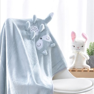 Couverture en flanelle de dessin animé brodée directement d'usine pour enfants une couverture portable de cheveux de génération - Product Image 4