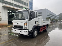Prix d'usine Sinotruk Howo 4x2 Camions bennes mini 5-6 tonnes à vendre