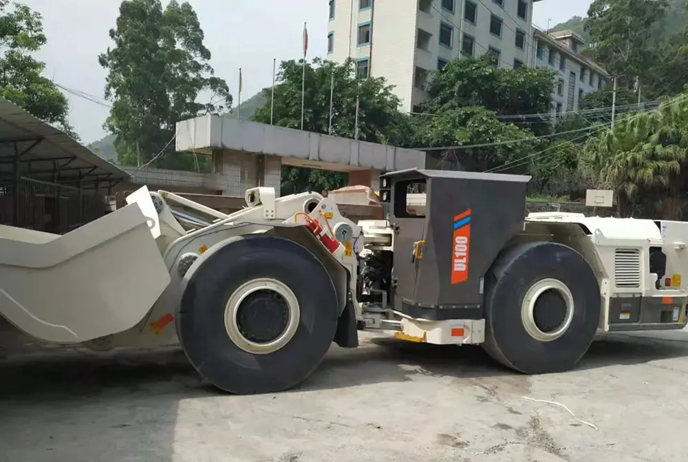 UL100H caricatore sotterraneo LHD con pala gommata Diesel Mining Scooptram in vendita